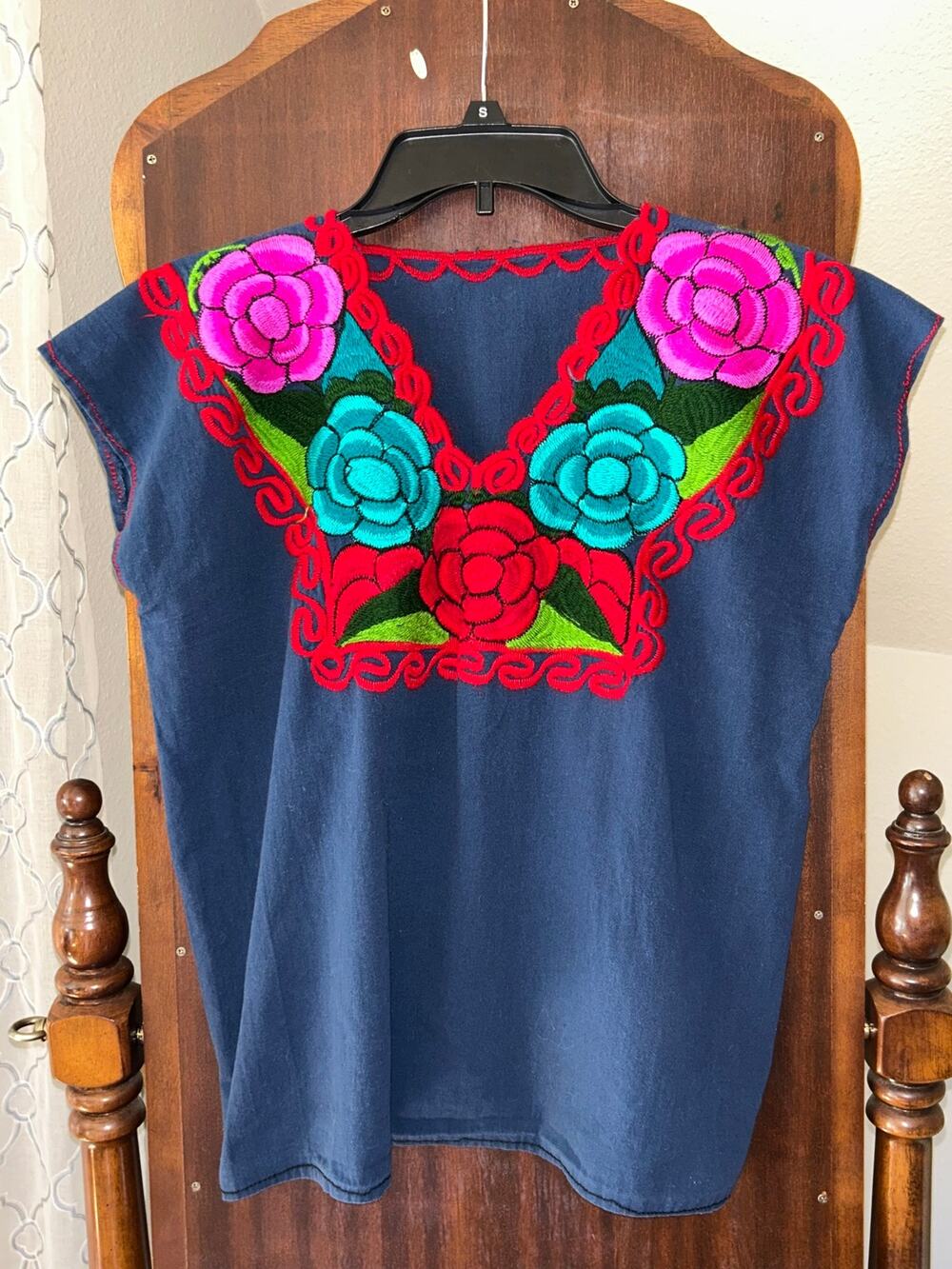 Maya Mexican Blouse Top Shirt Embroidered Flowers Huipil medium